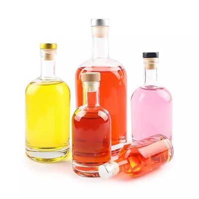 Material do corpo Vidro 375ml 500ml 700ml 750ml 1l garrafa de vodka nórdica com logotipo personalizado