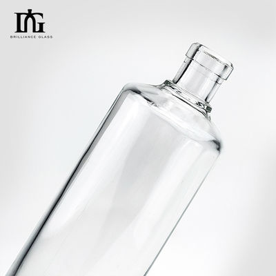 OEM/ODM Super Flint Material Vidro Vodka Whisky Rum Espírito garrafa com tampa de parafuso de cortiça