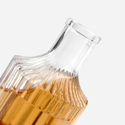 Aceitável Especias Esfriadas Garrafa de vidro de vinho com Ligas Verticais Redondas de Cortiça 250 ml 500 ml