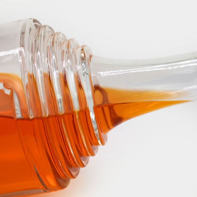 Garrafa de vidro de design exclusivo de 200 ml personalizada para rum, uísque, vodka e selos de cortiça