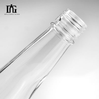 Gin Tequila Liquor Garrafa de vidro Garrafa de parafuso Garrafas de sumo de cristal para bebidas