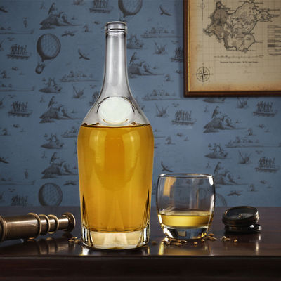 Garrafa de vidro para vodka uísque brandy rum licor design requintado e funcionalidade