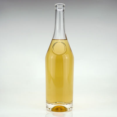 Liquores e Bebidas 700 ml rolha de cortiça garrafa de vidro transparente para Brandy Vodka Spirit
