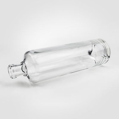 Fornecido gratuitamente 750ml 700ml Popular Eco-Friendly Glass Bottle para Rum Gin Spirits