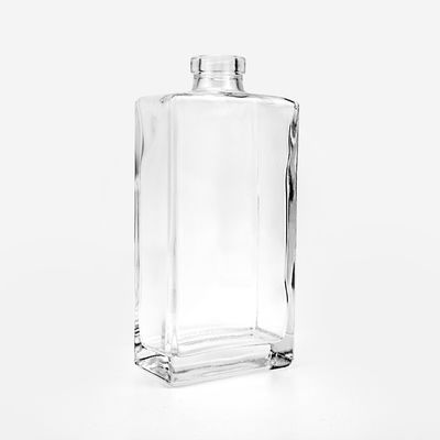 Garrafa de vidro quadrada personalizada de 500 ml para Gin Whisky Vodka Brandy Corta e tampa de parafuso