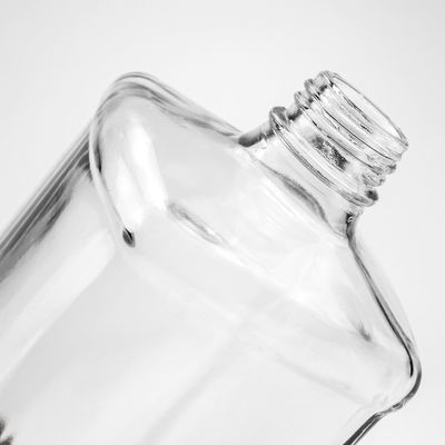 Logotipo do cliente aceitável Garrafa de rum de vidro de 500 ml 750 ml