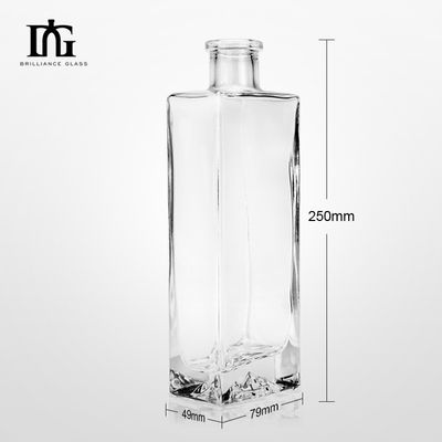 OEM/ODM Aceitável garrafa de vidro quadrada de 500 ml para bebidas bebidas alcoólicas