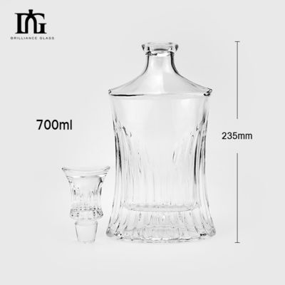 Material do colarinho Decanter de whisky de cristal de 700 ml Logotipo personalizado para licores e bebidas