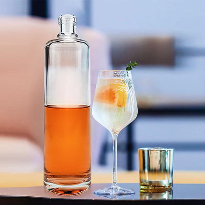 Garrafa de vidro de Vodka Whisky Rum personalizada com tampa de metal
