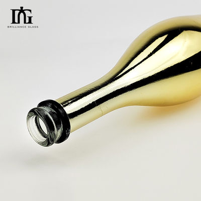 700ml 750ml Bebidas Industriais garrafa de vidro electroplated com customização de cortiça