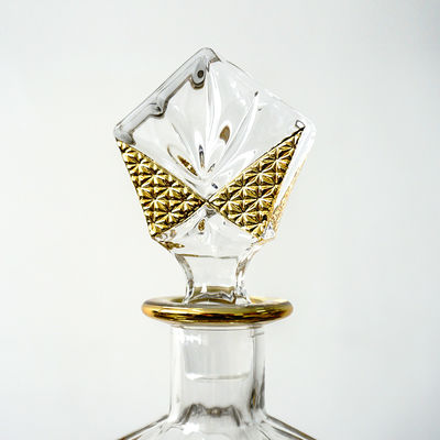 500 ml 17 oz clássico de forma irregular borda de vidro de ouro licor decantador para vinho Bourbon Tequila