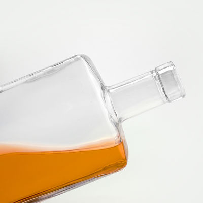 Garrafa de vidro eletroplata gravada para logotipo e embalagem personalizados 700ml 750ml Vodka