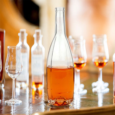 OEM/ODM Aceitável 700ml Garganta Longa Vazia Gelo Garrafa de Vidro Límpido Garrafa de Vinho Garrafa de Champanhe