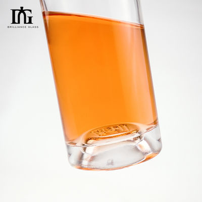Bebidas Barras Verticais Garrafas de vidro transparentes com rolhas de cortiça Perfeito presente de aniversário