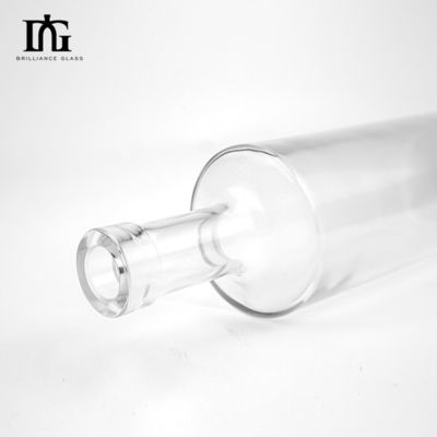 Bebidas industriais 750 ml Gin claro Vodka gelo garrafa de vidro de vinho com tipo de vedação CORK