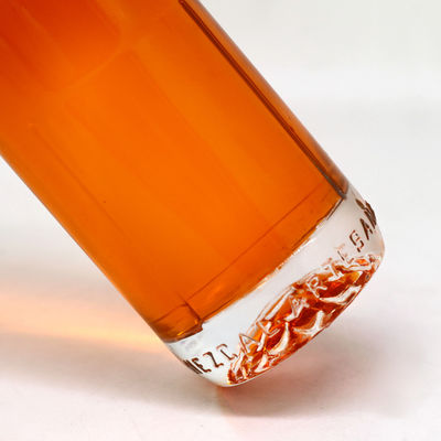 700 ml Vinho Gin Rum Vodka 750 ml Whisky Garrafa de vidro com manuseio de superfície de carimbo quente