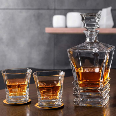 Garrafa de vidro vazia para Vodka Vinho Whisky Rum Gin 500ml/700ml/750ml/1000ml Capacidade