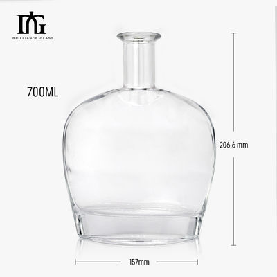 Desenho personalizado garrafa de vidro de rum de 700 ml com capacidade de cortiça 700 ml Amostra fornecida gratuitamente