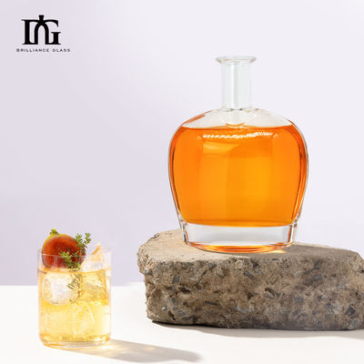 Desenho personalizado garrafa de vidro de rum de 700 ml com capacidade de cortiça 700 ml Amostra fornecida gratuitamente