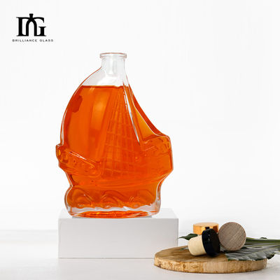 Garrafa de vidro de folha de bordo de luxo personalizada de 500 ml para vinho Whiskey Gin Beverages