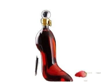 Forma única 500ml 750ml Calçado de salto alto Liquor Whiskey Vinho tinto Vodka Garrafa de vidro
