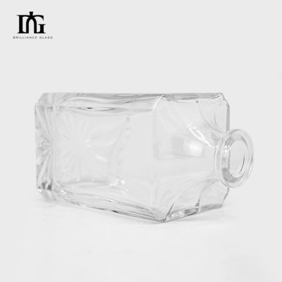 Customize garrafas de uísque vazias 50ml 375ml garrafa de vidro de álcool para bebidas alcoólicas capacidade 700ml