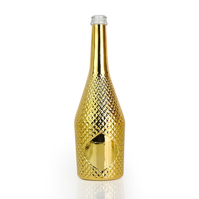 Base de vidro 500 ml 750 ml Garrafa de vinho electroplatado de ouro com material de base de cortiça de vedação