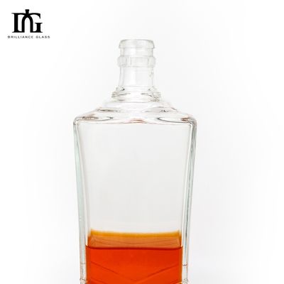 Garrafa de vinho de vidro transparente de 700 ml personalizada para bebidas alcoólicas de capacidade industrial de 700 ml