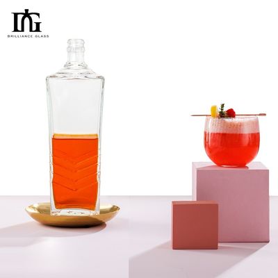 Garrafa de vinho de vidro transparente de 700 ml personalizada para bebidas alcoólicas de capacidade industrial de 700 ml