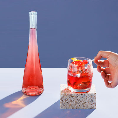 Garrafa de vidro transparente com fundo de rosa Capacidade 500 ml/750 ml Material do corpo Vidro