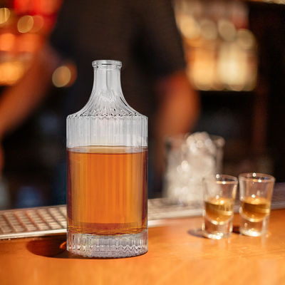 Garrafa de Vodka de Gin e Rum de Cristal Claros Venda de 360 ml 500 ml 700 ml Custom para garrafa de vidro de licor