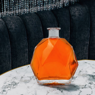 Garrafas de vidro de 700 ml de álcool vazio para gin, rum, uísque e vodka