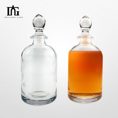 Garrafa de 500 ml de vidro transparente de vinho de frutas e bebidas alcoólicas com manuseio de superfície gravado em cortiça