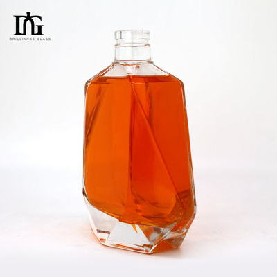 Superfície gravada 750ml garrafa de vinho de vidro quadrado para bebidas alcoólicas Design personalizado