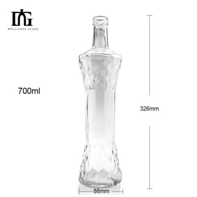 Desenho personalizado Decanter de whisky de vidro 700ml com tampa de parafuso de cortiça e colarinho criativo
