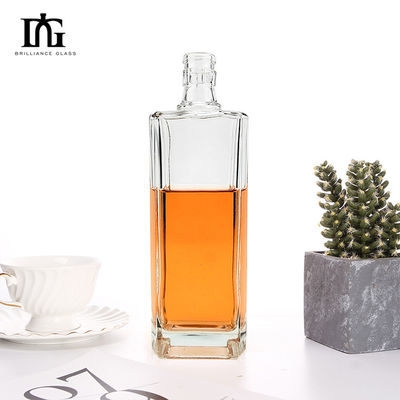 Garrafa de vidro de uísque de 500 ml, com OEM/ODM aceitável