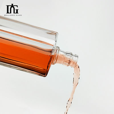 Garrafa de vidro de uísque de 500 ml, com OEM/ODM aceitável