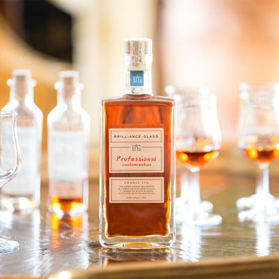 Forma quadrada Super Flint Whisky Tequila Gin Brandy Garrafa de vidro 500ml 700ml 750ml