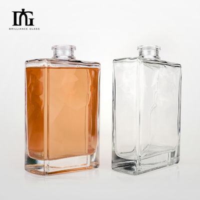 Material de base de vidro fornecido livremente Liquor personalizado para vodka gin 100ml 200ml 500ml 700ml