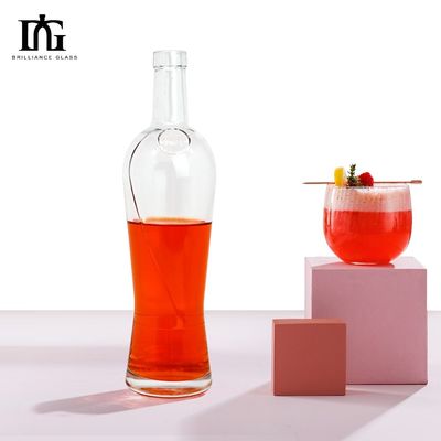 700 ml Garrafas de vidro de fundo grosso gravado para bebidas personalizadas e fornecidas livremente
