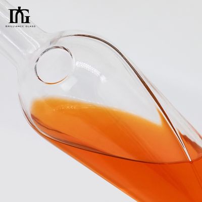 700 ml Garrafas de vidro de fundo grosso gravado para bebidas personalizadas e fornecidas livremente