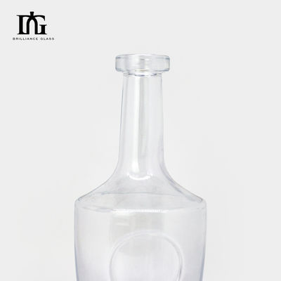 OEM/ODM aceitável 750ml Super Flint Glass Empty Liquor Bottle para Whiskey Gin Vodka