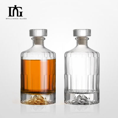 Garrafa de vidro de luxo vazia para licores e bebidas de 550 ml de capacidade
