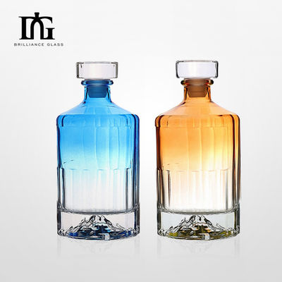 Garrafa de vidro de luxo vazia para licores e bebidas de 550 ml de capacidade