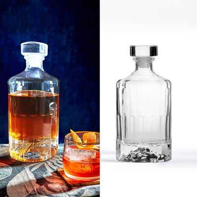 Garrafa de vidro de luxo vazia para licores e bebidas de 550 ml de capacidade