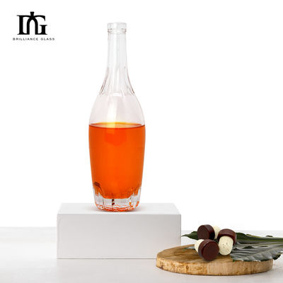 250 ml/500 ml/700 ml/750 ml Capacidade Garrafa de vinho tinto de vidro Selo de cortiça durável e hermético