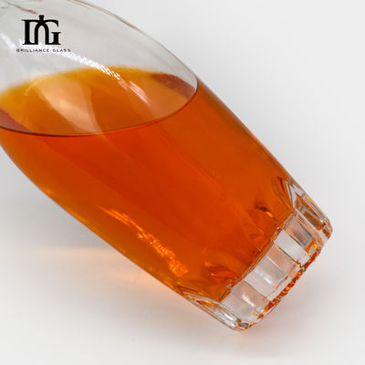 250 ml/500 ml/700 ml/750 ml Capacidade Garrafa de vinho tinto de vidro Selo de cortiça durável e hermético