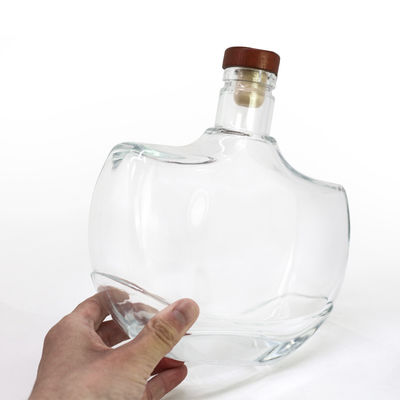 Garrafa de vidro de fundo grosso de 500 ml para whisky rum gin e outros licores