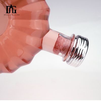 Garrafa de vodka de vidro transparente personalizada 700ml com gravura e estampagem a quente