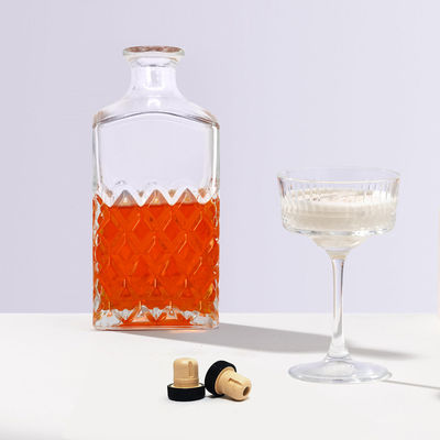 Material do corpo Vidro de luxo Whiskey conjunto com decantador de cristal livre de chumbo e copos